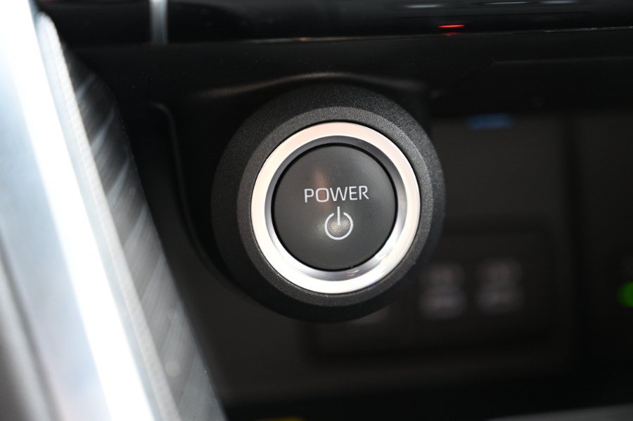 Used 2024 Toyota Venza Limited AWD/4WD image 34