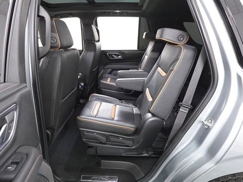 Used 2024 GMC Yukon AT4 w/ Technology Package image 25