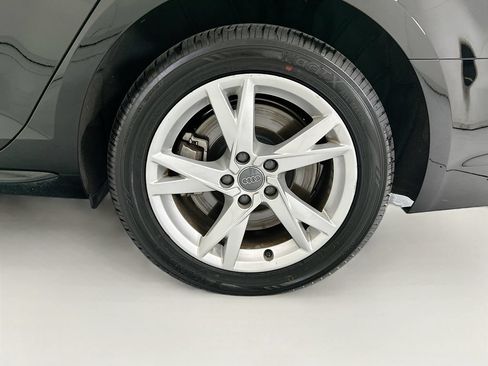 Used 2018 Audi A4 2.0T Premium AWD/4WD image 29