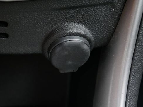 Used 2016 Chevrolet Trax LT AWD/4WD image 25