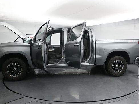 Used 2025 Chevrolet Silverado 1500 LT w/ Protection Package AWD/4WD image 42