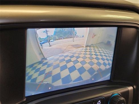 Used 2018 Chevrolet Silverado 1500 LT w/ All Star Edition image 18