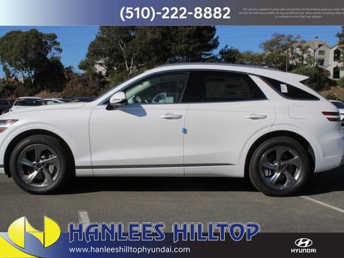 New 2026 Genesis GV70 2.5T Advanced image 2