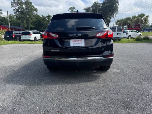 Used 2020 Chevrolet Equinox LT w/ Midnight Edition FWD image 4
