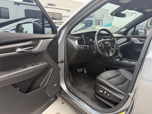 Used 2020 Cadillac XT6 Sport AWD/4WD image 14