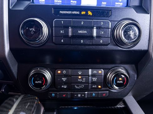 Used 2019 Ford F150 Raptor w/ Equipment Group 802A Luxury AWD/4WD image 24