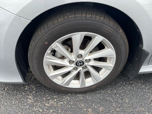 Used 2024 Toyota Camry LE AWD/4WD image 19