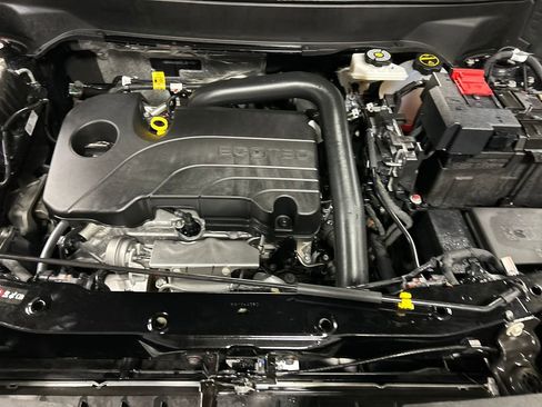 Used 2025 Chevrolet Equinox LT image 25