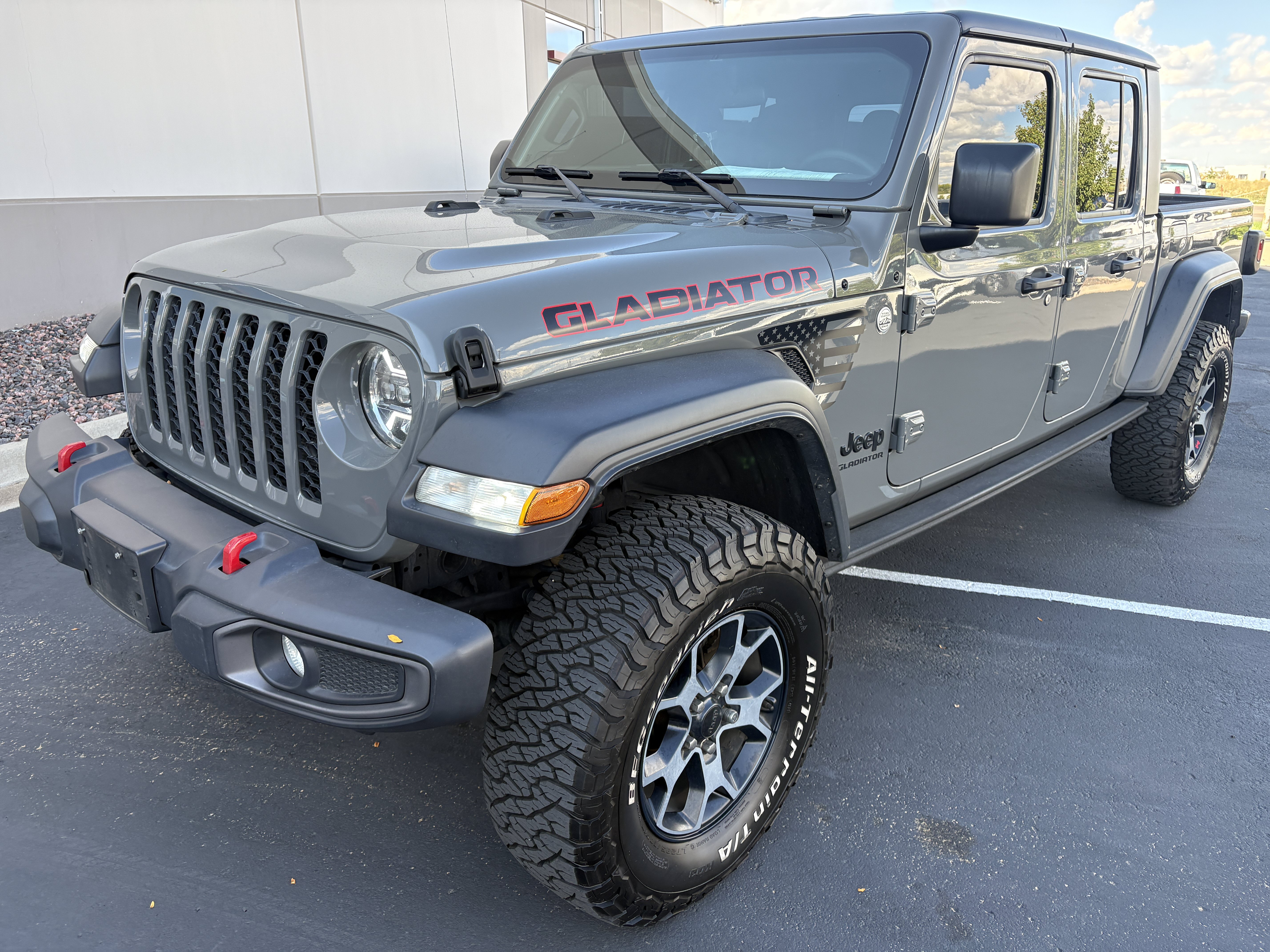 Used 2021 Jeep Gladiator Sport AWD/4WD image 2
