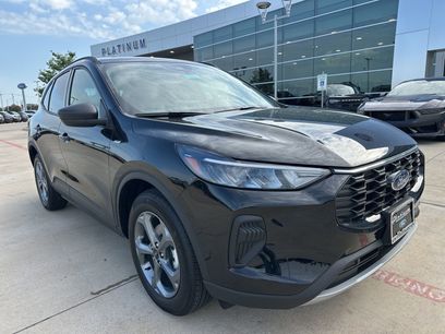 New 2025 Ford Escape ST-Line w/ Equipment Group 301A
