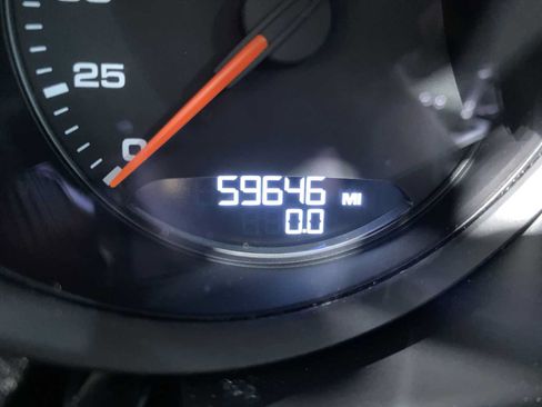 Used 2021 Porsche Macan AWD/4WD image 17