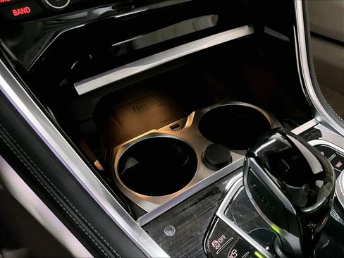 Certified 2025 BMW 840i RWD image 34