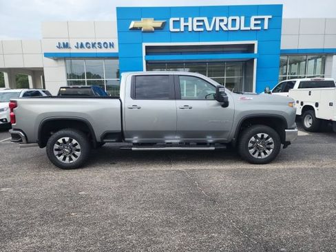 New 2026 Chevrolet Silverado 2500 LT w/ All Star Edition AWD/4WD image 5
