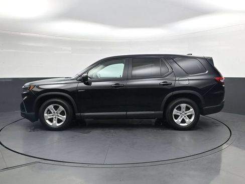 Used 2023 Honda Pilot LX image 8