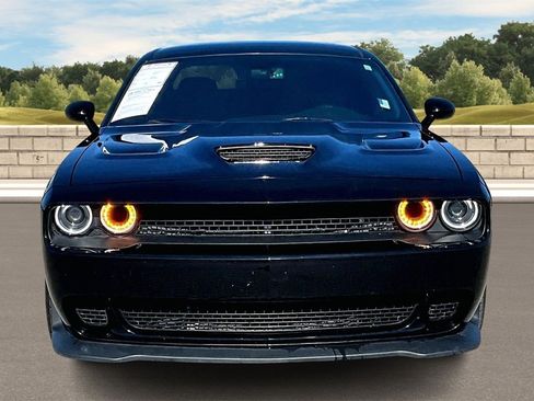 Used 2017 Dodge Challenger SRT Hellcat image 3
