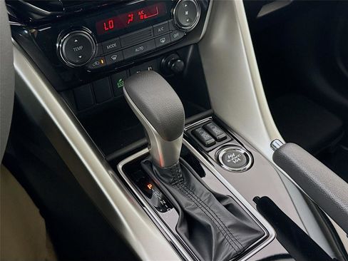 New 2026 Mitsubishi Eclipse Cross LE image 13