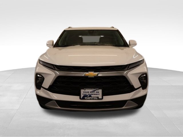 New 2026 Chevrolet Blazer LT w/ Convenience Package FWD image 7