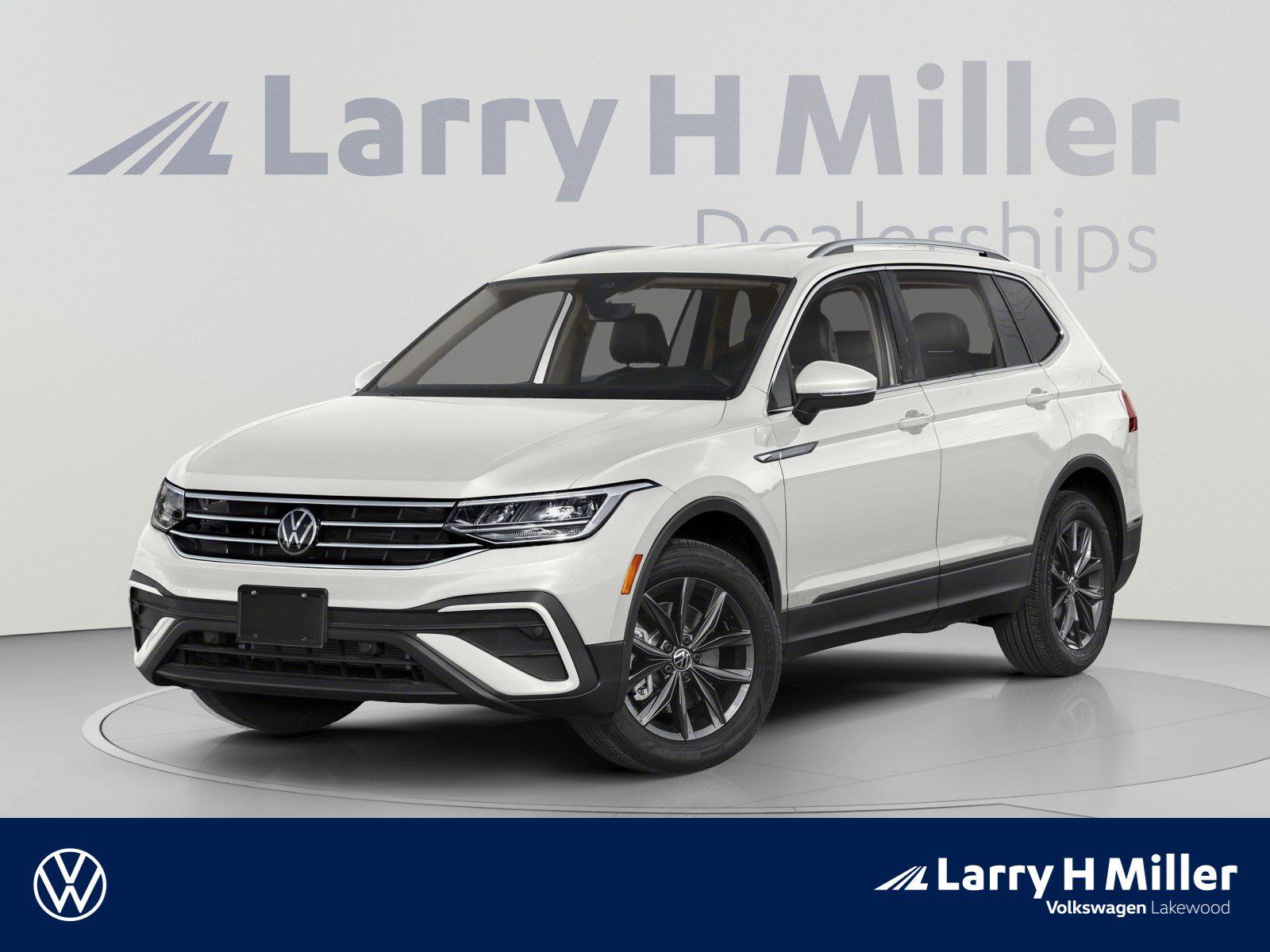 Used 2024 Volkswagen Tiguan Wolfsburg Edition AWD/4WD image 1