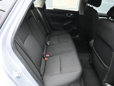 Certified 2022 Honda Civic EX image 23
