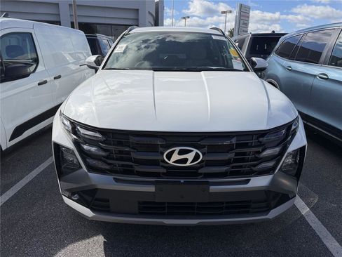 Used 2025 Hyundai Tucson SEL image 3