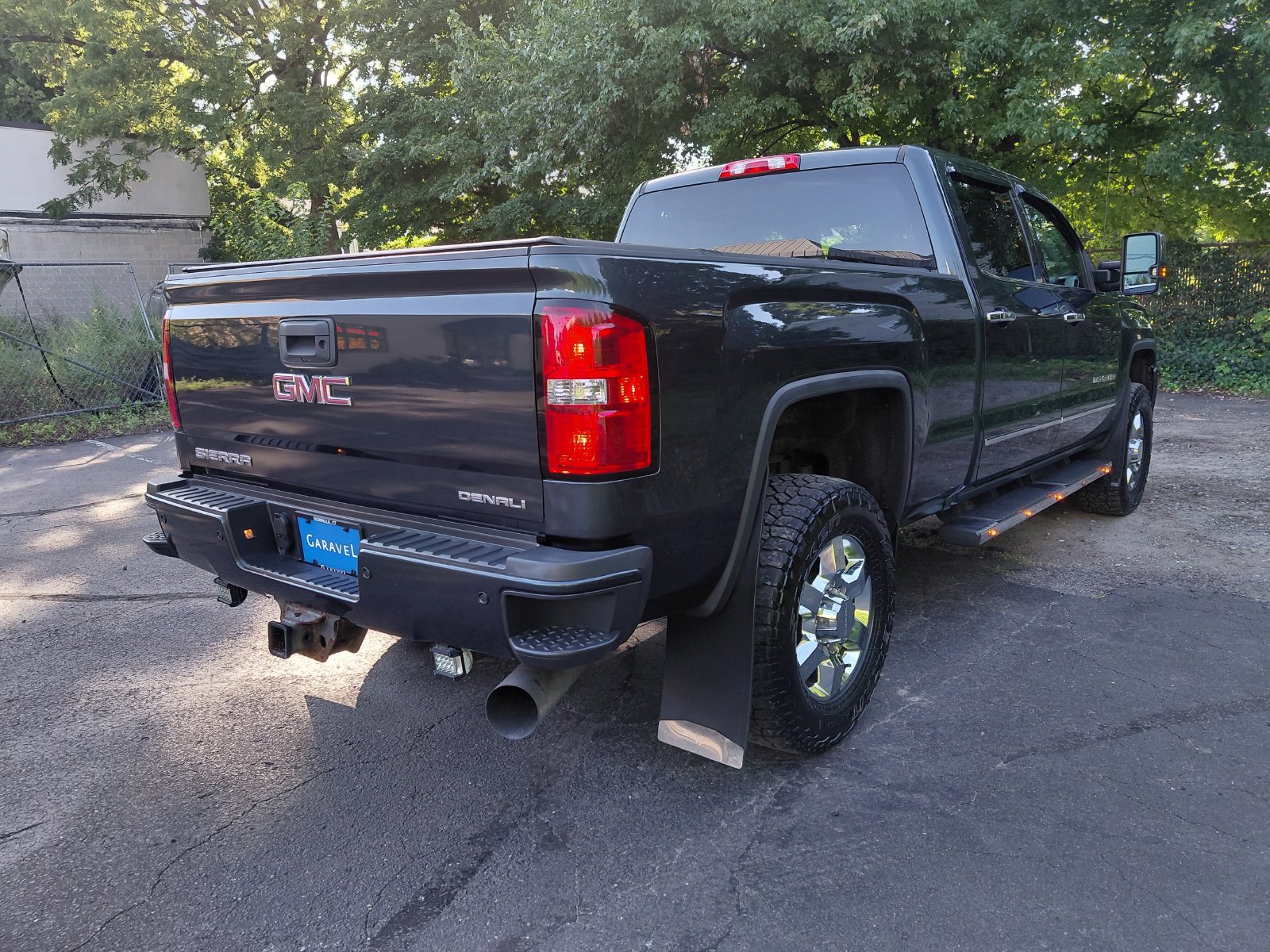 Used 2018 GMC Sierra 3500 Denali w/ Duramax Plus Package AWD/4WD image 33