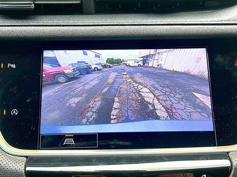 Used 2023 Cadillac XT5 Premium Luxury image 23