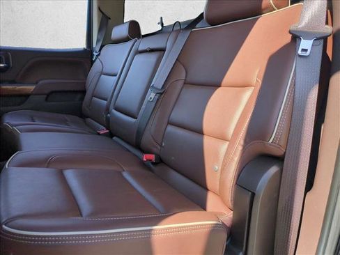 Used 2019 Chevrolet Silverado 2500 High Country w/ Duramax Plus Package image 14