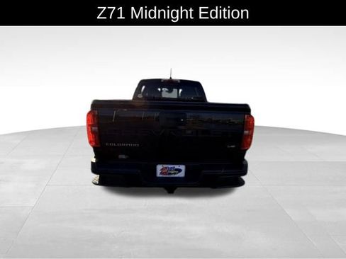 Used 2021 Chevrolet Colorado Z71 w/ Z71 Midnight Edition image 6