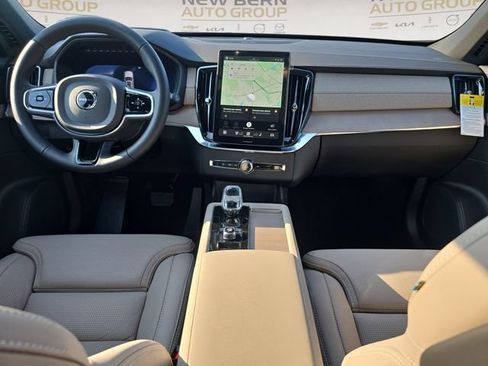 New 2026 Volvo XC90 B5 Ultra w/ Protection Package Premier AWD/4WD image 10