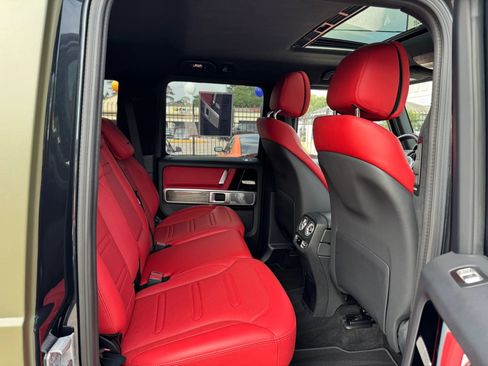Used 2024 Mercedes-Benz G 550 image 31