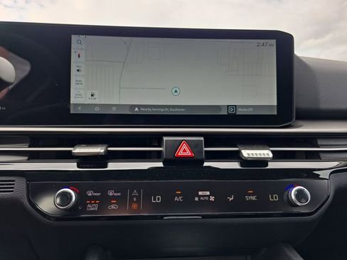 New 2026 Kia Sportage SX FWD image 19