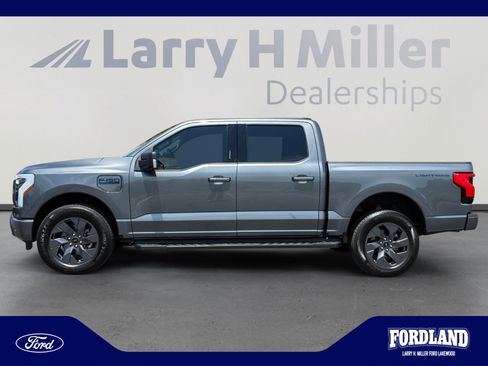 Used 2024 Ford F150 Lightning Flash AWD/4WD image 2