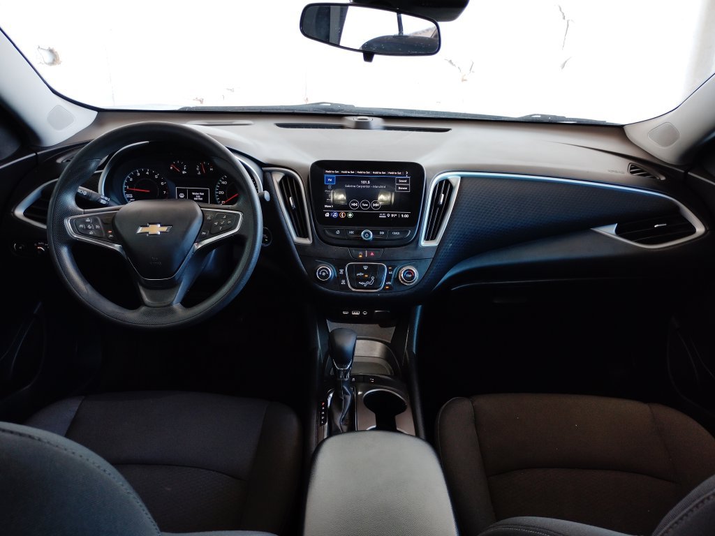 Used 2024 Chevrolet Malibu LS FWD image 35