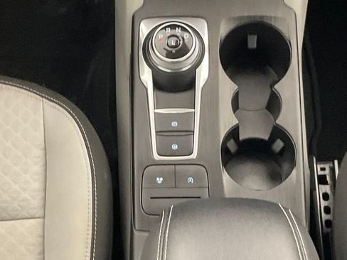 Certified 2023 Ford Escape Active AWD/4WD image 24