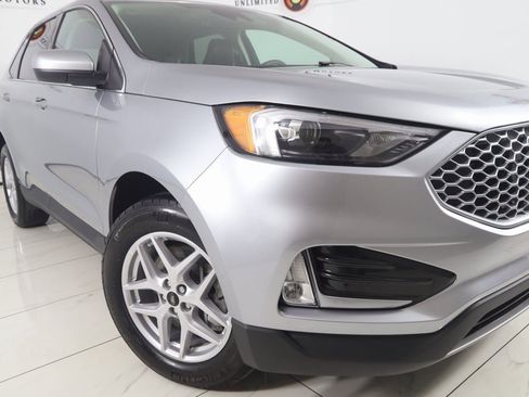 Used 2024 Ford Edge SEL w/ Convenience Package image 15