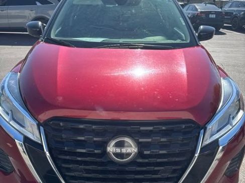 Used 2023 Nissan Kicks SV FWD image 14
