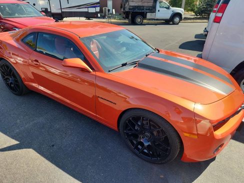 Used 2012 Chevrolet Camaro LT w/ Interior Accent Trim Package image 8