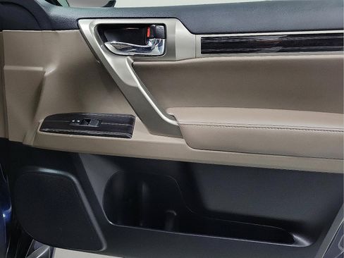 Used 2021 Lexus GX 460 Premium image 16