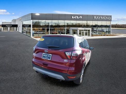 Used 2018 Ford Escape SEL AWD/4WD image 3