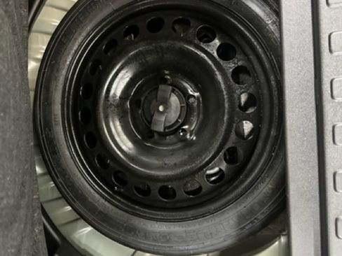 Certified 2022 Chevrolet Equinox RS w/ RS Leather Package image 35