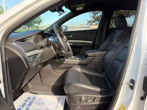 Used 2020 Cadillac XT4 Premium Luxury FWD image 48