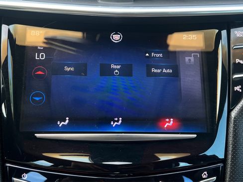 Used 2014 Cadillac XTS Premium FWD image 33