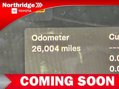 Used 2024 Tesla Model Y Long Range AWD/4WD image 10