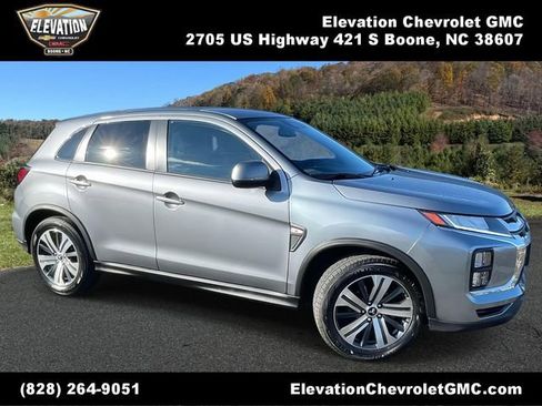 Used 2024 Mitsubishi Outlander Sport ES image 1