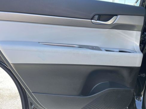 Used 2022 Hyundai Palisade SEL FWD image 12