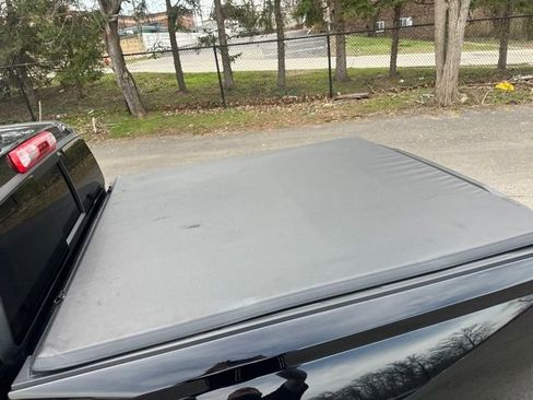 Used 2024 GMC Canyon AT4 w/ AT4 Premium Package image 35