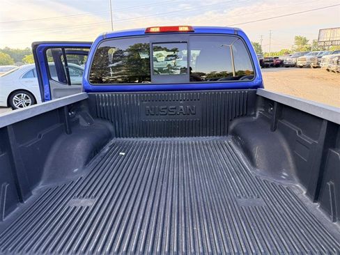 Used 2014 Nissan Frontier SV RWD image 18