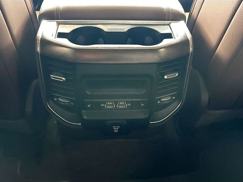 Used 2021 RAM 1500 Laramie RWD image 29
