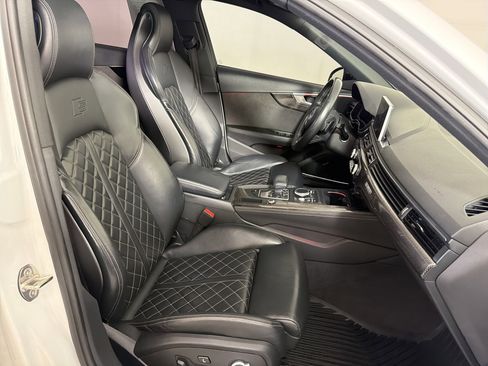Used 2019 Audi S4 Prestige w/ Prestige Package AWD/4WD image 30