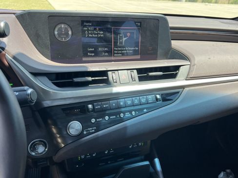 Used 2021 Lexus ES 350 w/ Premium Package FWD image 8